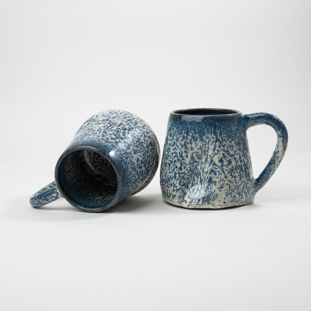 blue-white-mug